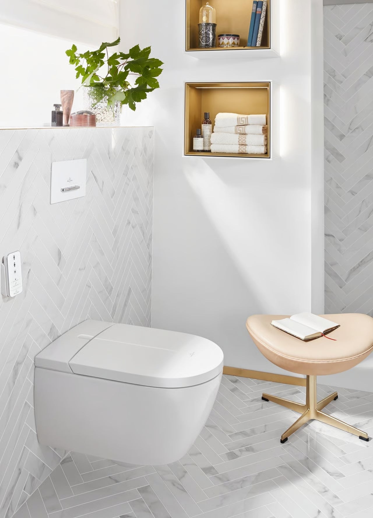 Villeroy &amp; Boch ViClean-I100 - WC Suspendu Douche Intégrée, Télécommande &amp; Appli, Sans Bride