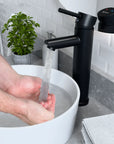Mitigeur de lavabo – WC – Noir [EIRENE]