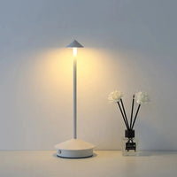 Lampe de chevet en Aluminium moderne thumbnail