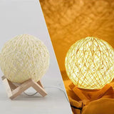 Lampe de chevet en rotin