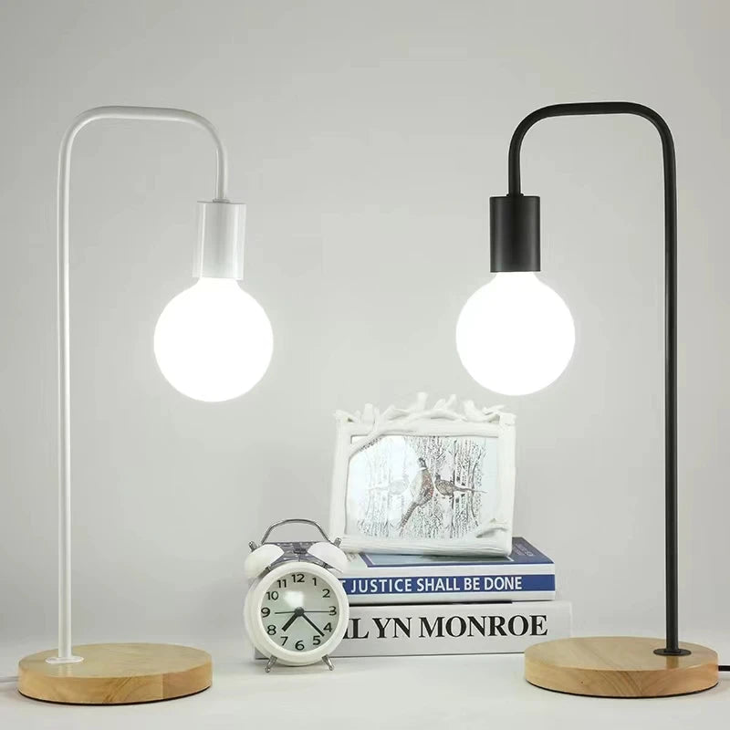 Lampe de chevet LED épurée