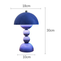 Lampe de chevet design nordique colorée thumbnail